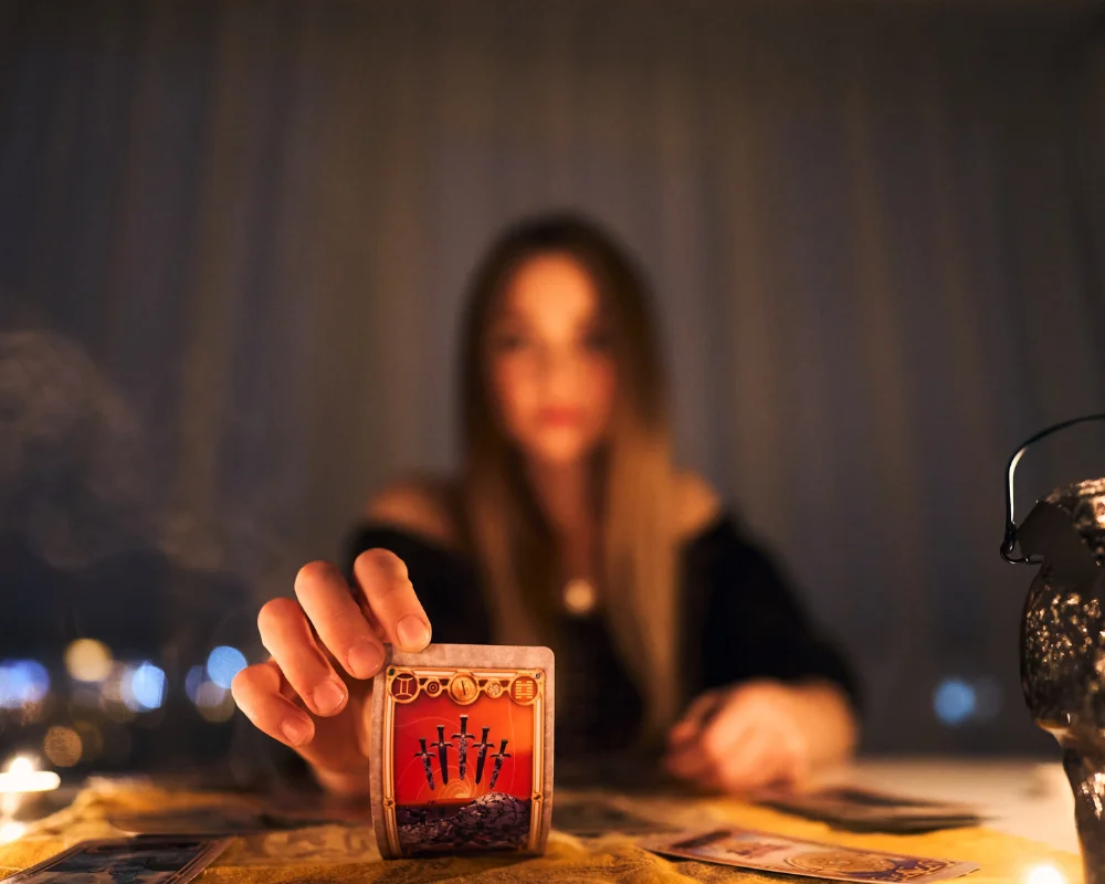 Best Tarot Reading Specialists in Toronto