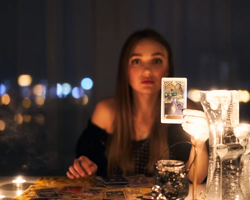 Best Tarot Reading Specialists in Toronto